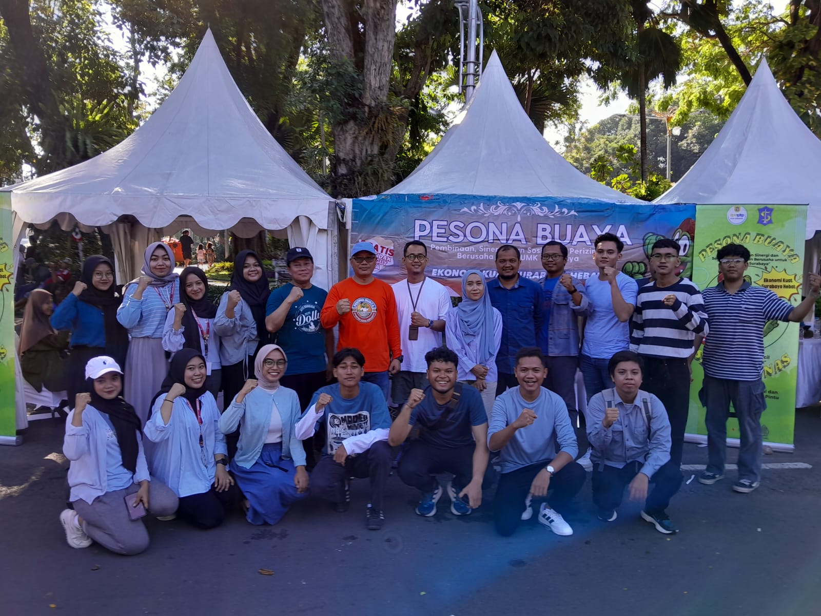 Pendampingan, Sinergi, dan Sosiaisasi Perizinan Berusaha untuk UMK Surabaya Pada CFD Bungkul